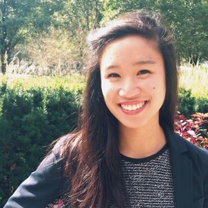 Meet your Posher, Caitlin